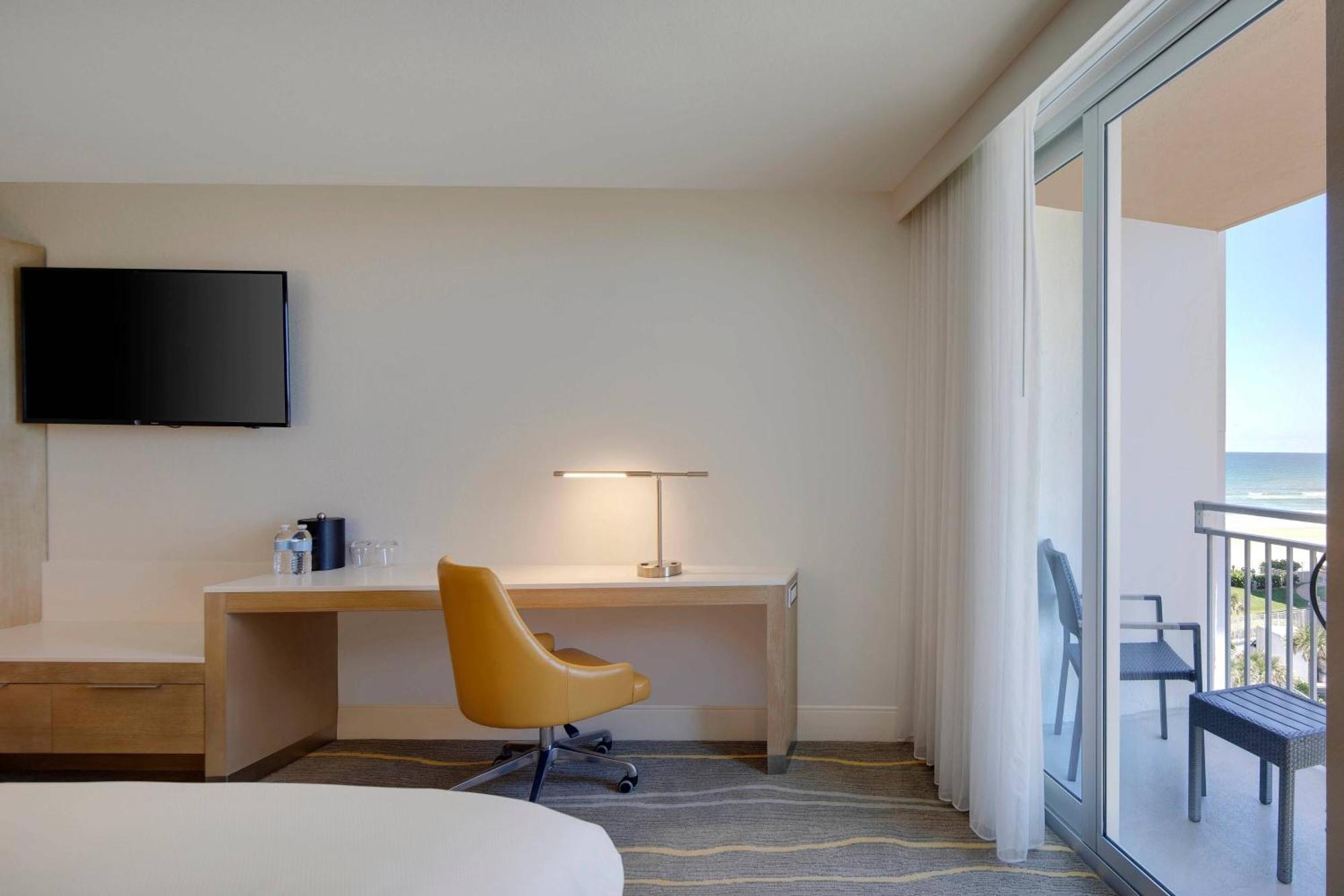 Delta Hotels By Marriott Daytona Beach Oceanfront מראה חיצוני תמונה